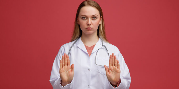 Beyaz yakalılara dokunmayın!