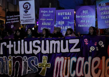 Beyoğlu'nda 22'nci Feminist Gece Yürüyüşü