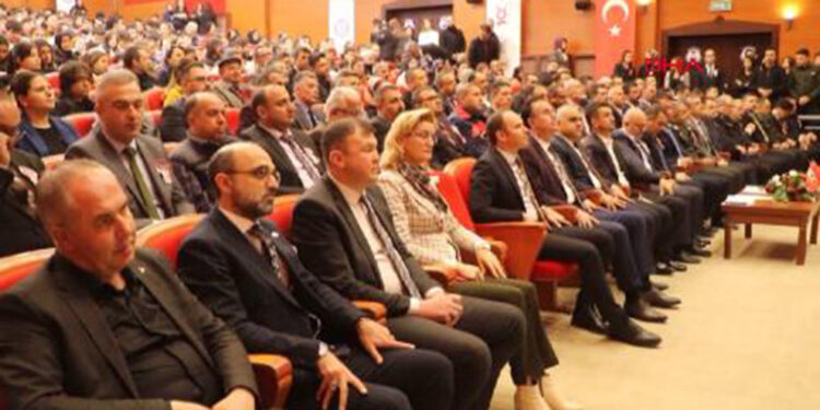 Burdur'da Mehmet Akif Ersoy'u anma etkinliği