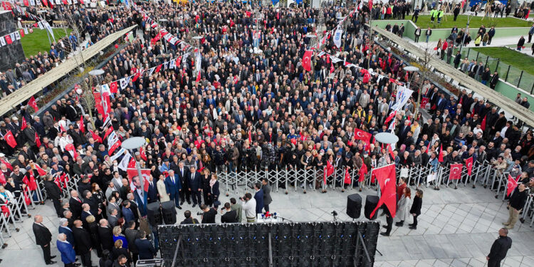 Bütün banka hesaplarım incelemeye açık