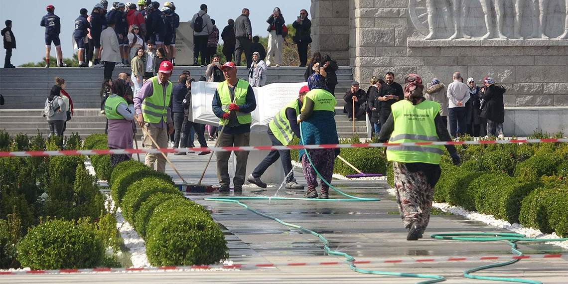 Şehitler Abidesi'nde hazırlıklar tamamlandı