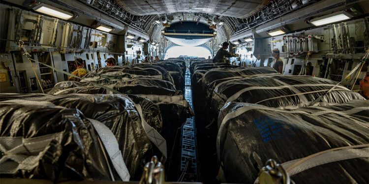 Gazze'ye 4 bin 700 kilogram pirinç gönderildi