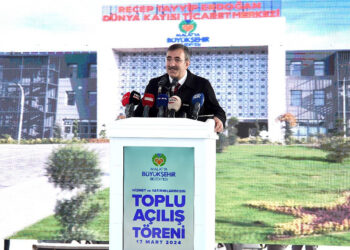 Depremden etkilenen şehirleri ayağa kaldıracağız
