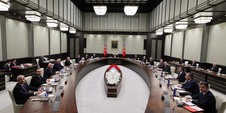 Kabine toplandı; gündemde ekonomik gelişmeler var