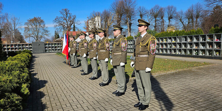 Çekya'da 18 Mart töreni