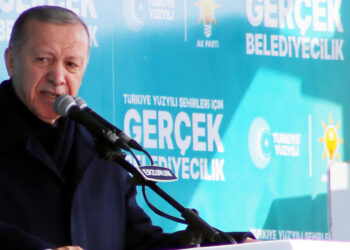 Cumhurbaşkanı Erdoğan, Erzurum mitinginden seslendi