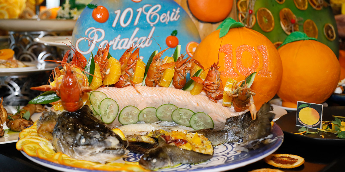 Portakallı Adana kebabı ve pide tam not aldı