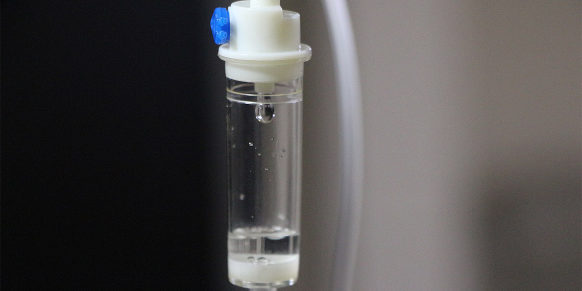 Damar yolu ile verilen serumda mikroplastik çıktı