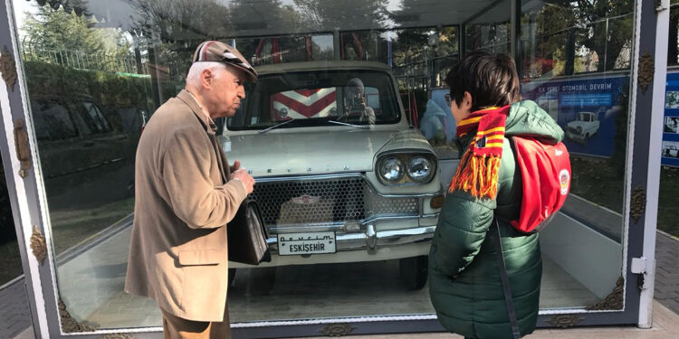 Devrim otomobilinin tasarımcısı, hayatını kaybetti