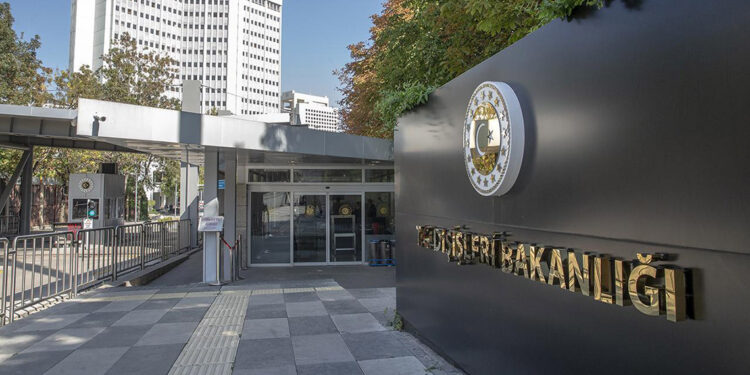 Dışişleri, Pakistan'daki terör saldırılarını kınadı