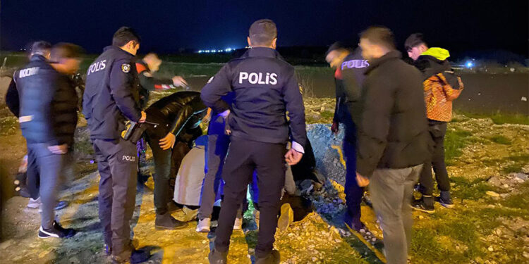 Edirne'de dur ihtarına uymayan araçtan 7 kaçak göçmen çıktı