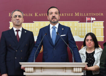 Engellilerin ücretlerinin yüzde 50 artırılmasını teklif ediyoruz