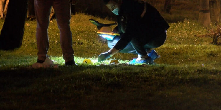 Esenler'de parkta poşete sarılmış cenin bulundu