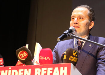 Türkiye'de halkın yüzde 85'i yoksul