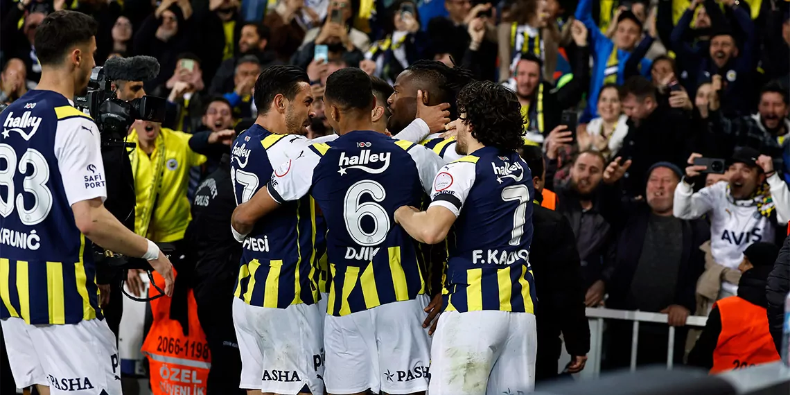 Fenerbahçe, uefa avrupa konferans ligi son 16 turu'nda 3-0 kazandığı ilk maçın rövanşında belçika ekibi union saint-gilloise ile yarın sahasında karşı karşıya gelecek.