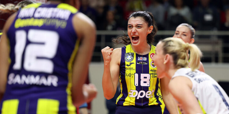 Fenerbahçe Opet CEV Şampiyonlar Ligi biletini elde etti