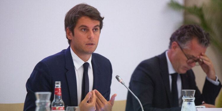 Fransa ülkede güvenliği üst seviyeye çıkardı