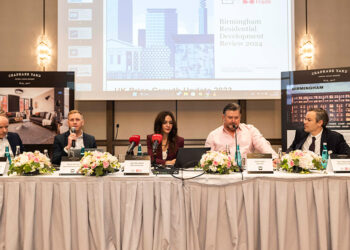 GRED, Chapmans Yard'daki daireleri Türklere sundu