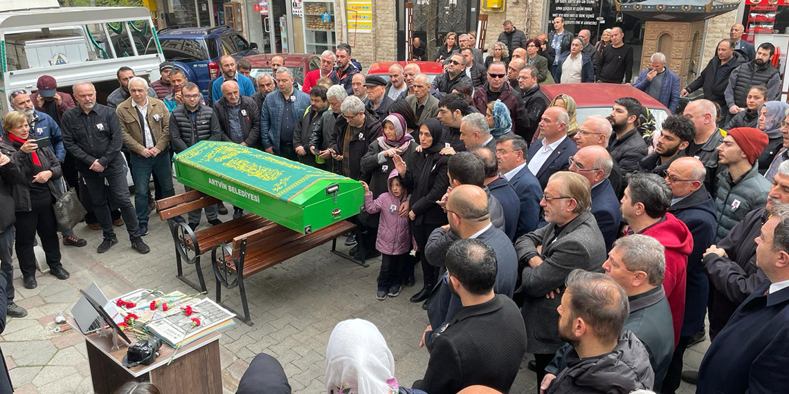 Gazeteci Tolga Gül son yolculuğuna uğurlandı