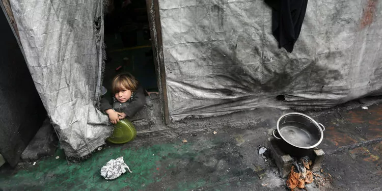 Gazze'de açlıktan 3 çocuk daha hayatını kaybetti