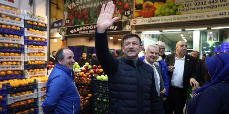 Hamza Dağ sebze ve meyve halini ziyaret etti