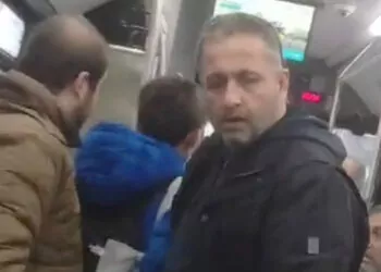 İett otobüs şoförüyle yolcu arasında tartışma