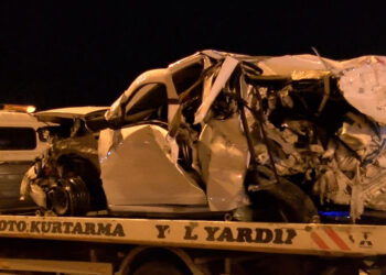 TEM Otoyolu Çatalca yol ayrımında kaza; 5 yaralı