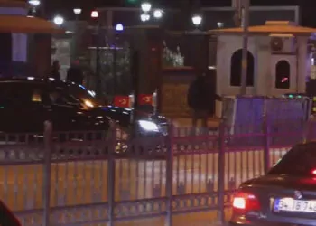 Erdoğan kısıklı'daki konutundan çıkarak ankara'ya hareket etti