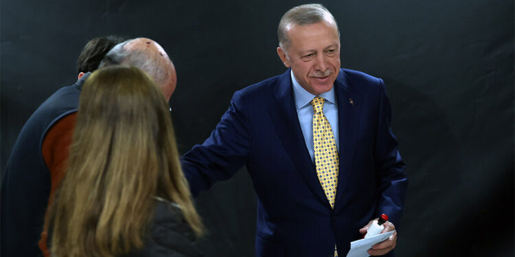 Bu iki seçim milletimizi yordu