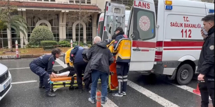 İTÜ'de elektrik panosunda patlama