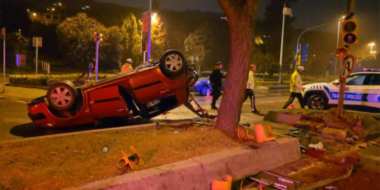 Demokrat Parti İstanbul il başkanı kazaya karıştı