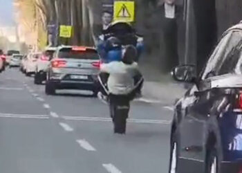 Sarıyer'de motosikletlilerin tehlikeli yolculuğu