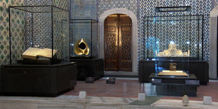 Topkapı Sarayı'nda 600 eser ziyaretçilerini bekliyor