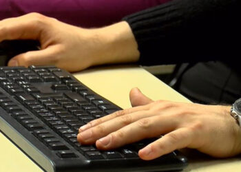 Yapay zeka ile hazırlanan müstehcen videolarla şantaj yapılıyor