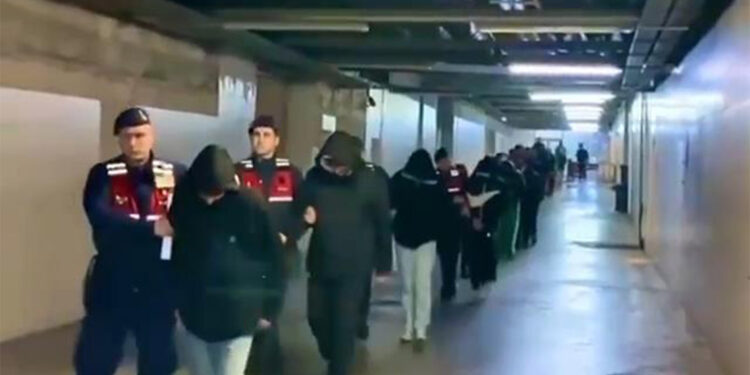 Mahzen-10 operasyonu; 39 gözaltı