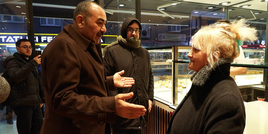 İYİ Parti Esenyurt Belediye Başkan Adayı esnafı ziyaret etti