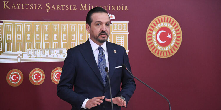 İYİ Parti'den emekli maaşı ve ikramiyeleri için kanun teklifi