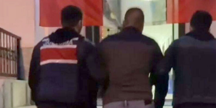 'Kardeşler Çetesi' suç örgütüne operasyon; 13 gözaltı