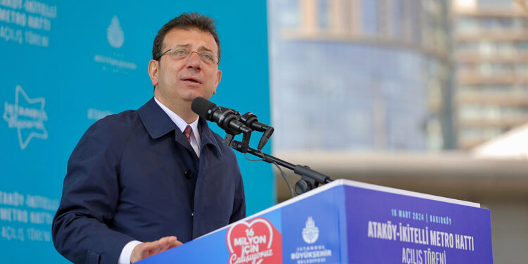 İmamoğlu Ataköy-İkitelli metro hattının açılışını yaptı