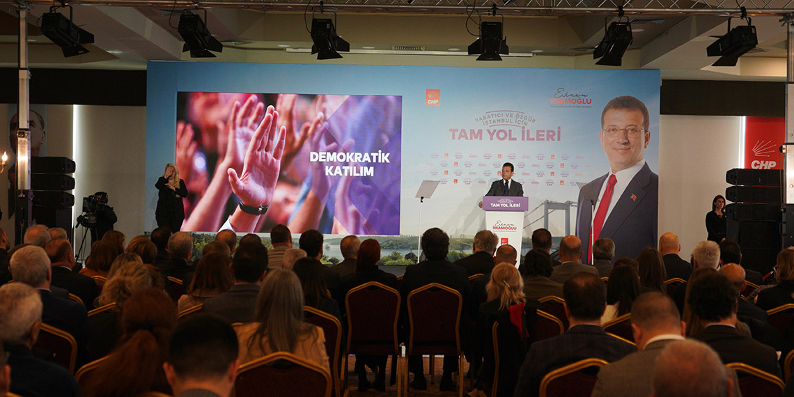 İmamoğlu Haliç Kongre Merkezi'nde konuştu