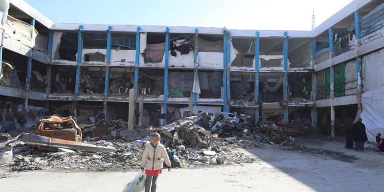 İsrail, gıda dağıtım merkezini vurdu: 1 ölü, 22 yaralı