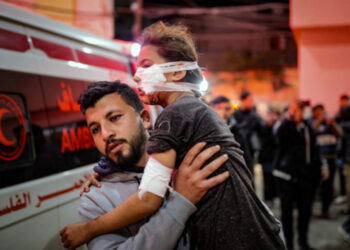 İsrail'den Doğum Hastanesi'ne saldırı: Ölü ve yaralılar var