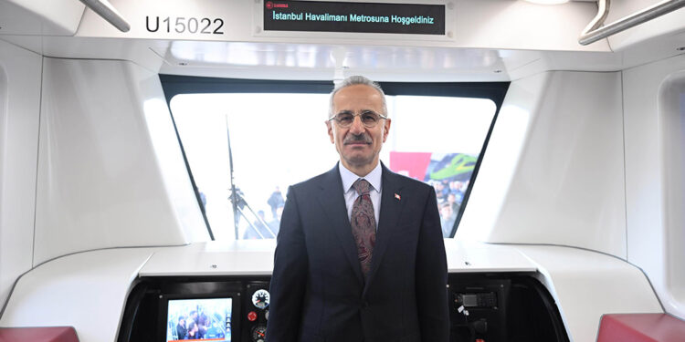 İstanbul Havalimanı Metro Hattı yarın açılacak