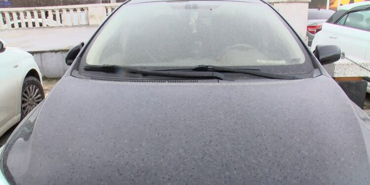 İstanbul'a çamur yağdı; oto yıkamacılarda yoğunluk yaşandı