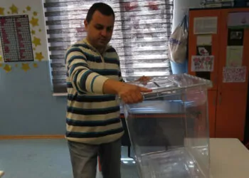İstanbul'da okullarda seçim hazırlıkları tamamlandı