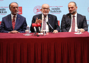 Sıkıntıdan kurtulmanın yolu iktidara bir ders vermek