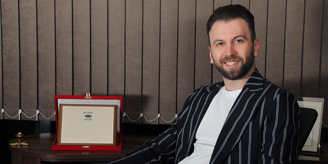 ERT Mekanik CEO’su Ali Eralp Ertürk, Hem ısıtma hem de soğutma için kullanılabilen klimaların düzenli olarak bakımının yapılması gerektiğine dikkat çekti.