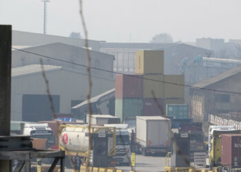 Kocaeli'ndeki limanda atık tankında patlama