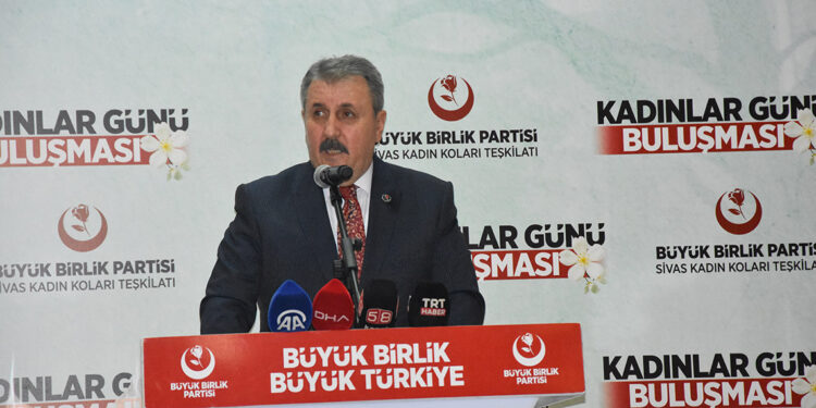 Kadına yönelik şiddete karşı cezalar artırılmalı