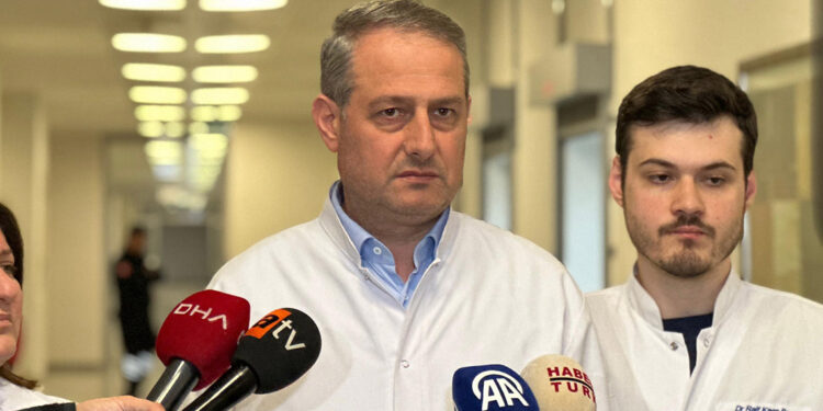 Kadir İnanır'ın sağlık durumuyla ilgili Başhekimden açıklama